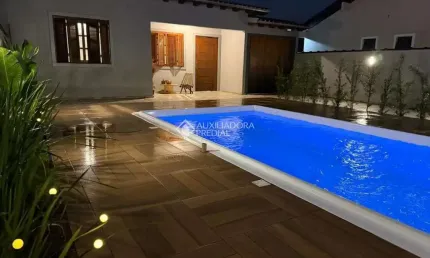 Casa com 2 quartos à venda na Érico Verã­ssimo, 731, Jardim dos Lagos, Guaíba, 160 m2 por R$ 620.000