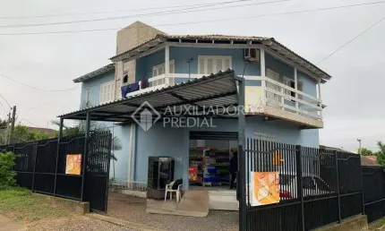 Casa com 4 quartos à venda na Rua O Tempo e o Vento, 504, Jardim dos Lagos, Guaíba, 180 m2 por R$ 700.000