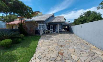 Casa com 3 quartos à venda na Avenida Brasil, 139, Alegria, Guaíba, 230 m2 por R$ 901.000
