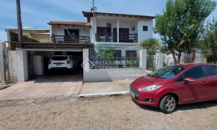 Casa com 3 quartos à venda na Rua César Verdi, 73, Morada da Colina, Guaíba, 350 m2 por R$ 920.000