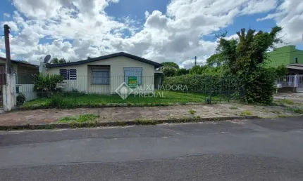 Casa com 3 quartos à venda na APARA­CIO CASTRO, 184, Morada da Colina, Guaíba, 140 m2 por R$ 615.000