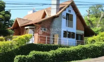 Casa em condomínio fechado com 3 quartos à venda na BORREGARD, 210, Alegria, Guaíba, 290 m2 por R$ 1.680.000
