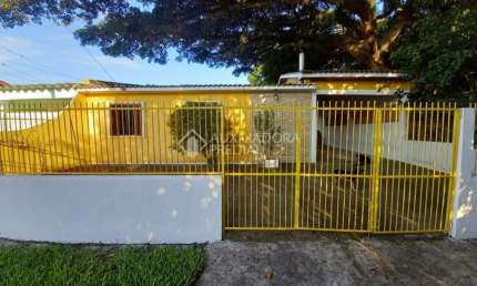 Casa em condomínio fechado com 3 quartos à venda na CARLOS DE MOURA E CUNHA, DOUTOR, 374, Centro, Guaíba, 130 m2 por R$ 345.000