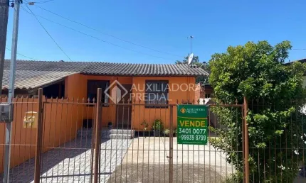 Casa com 2 quartos à venda na X-Seis, 28, Morada da Colina, Guaíba, 75 m2 por R$ 170.000