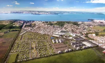Terreno à venda na Avenida Nestor de Moura Jardim, 10, Nossa Sra. De Fátima, Guaíba, 239 m2 por R$ 164.000