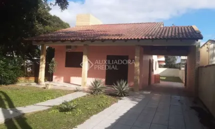 Casa com 2 quartos à venda na Avenida Independência, 214, Flórida, Guaíba, 106 m2 por R$ 455.000