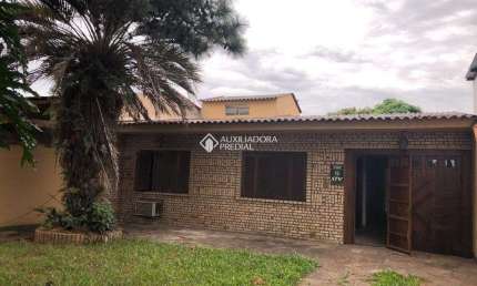 Casa com 3 quartos à venda na Rua Camaqua, 151, Mathias Velho, Canoas, 138 m2 por R$ 580.000