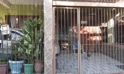 Casa com 4 quartos à venda na Rua Arno Kappel, 21, Farrapos, Porto Alegre, 285 m2 por R$ 255.000