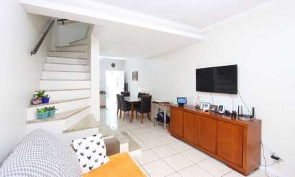 Casa com 2 quartos à venda na Rua Montana, 89, Mato Grande, Canoas, 73 m2 por R$ 310.100