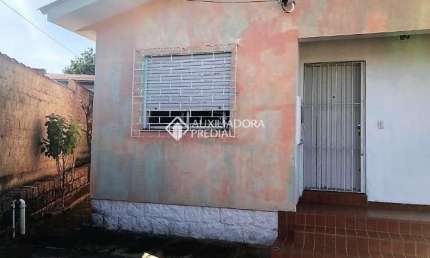 Casa com 3 quartos à venda na Rua Pedro Álvares Cabral, 76, Nossa Senhora das Graças, Canoas, 130 m2 por R$ 700.000