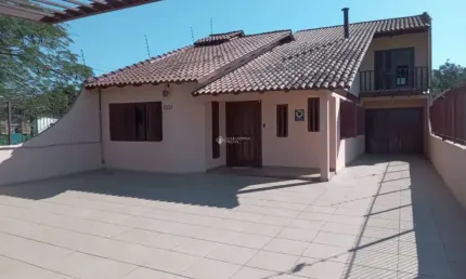 Casa com 4 quartos à venda na Rua Bartolomeu de Gusmão, 1221, Fátima, Canoas, 250 m2 por R$ 640.000