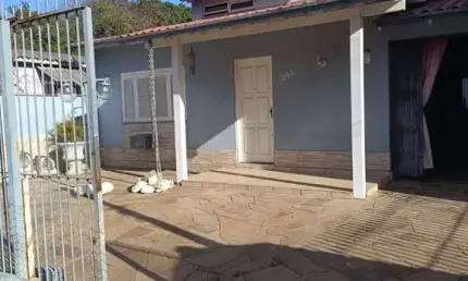 Casa com 2 quartos à venda na Avenida Castro Alves, 205, Parque Tamandaré, Esteio, 217 m2 por R$ 490.000