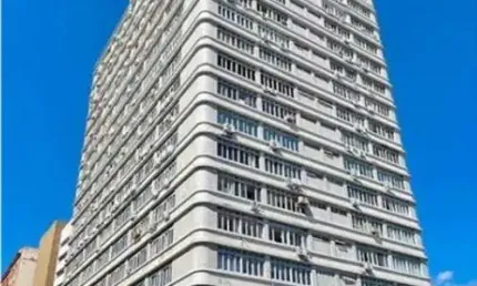Sala comercial à venda na Praça Osvaldo Cruz, 15, Centro Histórico, Porto Alegre, 144 m2 por R$ 308.000