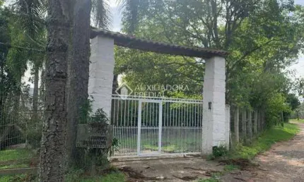 Fazenda à venda na Valmor Machado Lemos, 590, Parque Itacolomi, Gravataí, 240 m2 por R$ 650.000