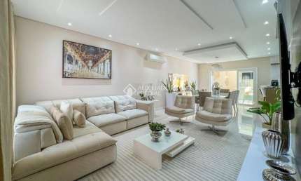 Casa com 3 quartos à venda na Rua Constantino Moura de Azevedo, 62, Estância Velha, Canoas, 200 m2 por R$ 1.800.000