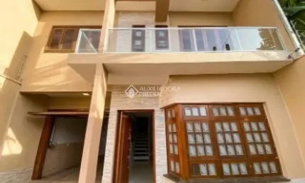 Casa com 4 quartos à venda na Rua Flórida, 560, Mato Grande, Canoas, 156 m2 por R$ 532.000