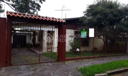 Casa em condomínio fechado com 3 quartos à venda na Rua Vicenta Maria, 80, Rubem Berta, Porto Alegre, 192 m2 por R$ 583.000