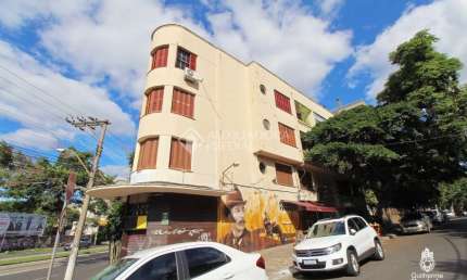 Apartamento com 3 quartos à venda na Rua Eça de Queiroz, 16, Petrópolis, Porto Alegre, 109 m2 por R$ 315.000