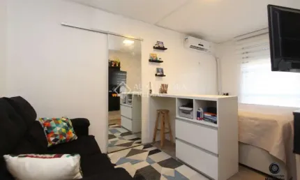 Apartamento com 1 quarto à venda na Avenida Palmira Gobbi, 820, Humaitá, Porto Alegre, 31 m2 por R$ 127.900