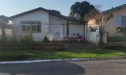 Casa com 2 quartos à venda na Rua Porto Seguro, 578, Nossa Senhora das Graças, Canoas, 126 m2 por R$ 280.000