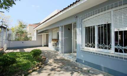 Casa em condomínio fechado com 3 quartos à venda na Rua Alfredo Silveira Dias, 223, Nonoai, Porto Alegre, 315 m2 por R$ 714.000