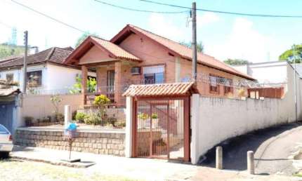 Casa em condomínio fechado com 3 quartos à venda na Rua Francisco Valdomiro Lorenz, 281, Jardim Carvalho, Porto Alegre, 218 m2 por R$ 400.000