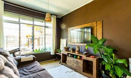 Casa com 3 quartos à venda na Rua Rezende Costa, 558, Sarandi, Porto Alegre, 143 m2 por R$ 620.000