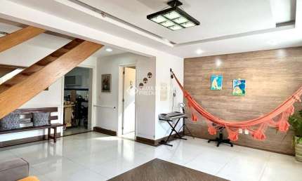 Casa com 3 quartos à venda na Rua Joaquim Cruz, 139, Santo Antônio, Porto Alegre, 185 m2 por R$ 765.000