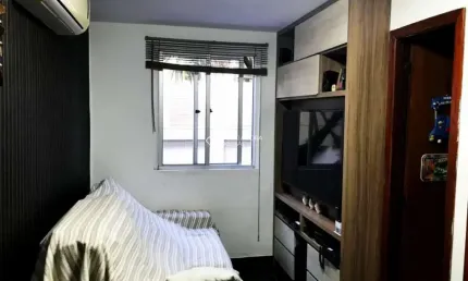 Apartamento com 2 quartos à venda na Rua Atílio Supertti, 1430, Vila Nova, Porto Alegre, 36 m2 por R$ 135.000