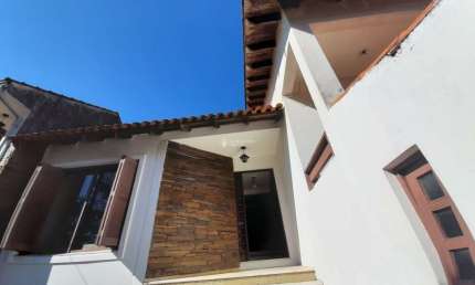 Casa com 3 quartos à venda na Rua Silvério Souto, 490, Teresópolis, Porto Alegre, 230 m2 por R$ 583.000