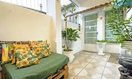 Terreno comercial à venda na Rua Paulino Chaves, 415, Santo Antônio, Porto Alegre, 200 m2 por R$ 450.000