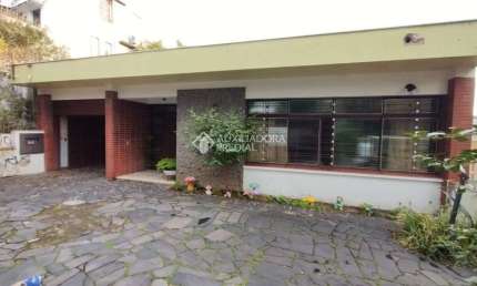 Casa com 4 quartos à venda na Avenida Engenheiro Ludolfo Boehl, 461, Teresópolis, Porto Alegre, 243 m2 por R$ 730.000