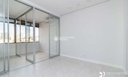 Sala comercial para alugar na Rua Santos Dumont, 1500, Floresta, Porto Alegre, 31 m2 por R$ 1.200