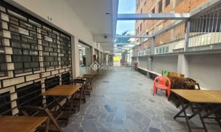 Sala comercial à venda na Avenida Independência, 330, Independência, Porto Alegre, 31 m2 por R$ 110.000