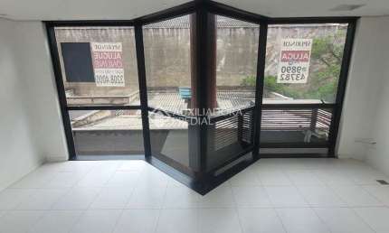 Sala comercial à venda na Rua Vinte e Quatro de Outubro, 650, Moinhos de Vento, Porto Alegre, 32 m2 por R$ 190.000