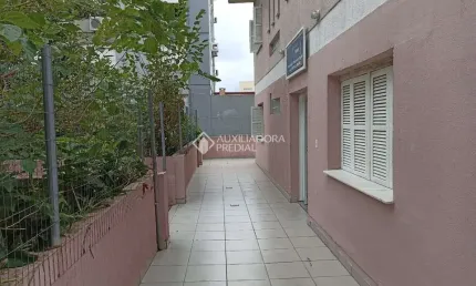 Casa em condomínio fechado com 5 quartos à venda na Rua Luiz de Camões, 389, Santo Antônio, Porto Alegre, 269 m2 por R$ 913.000