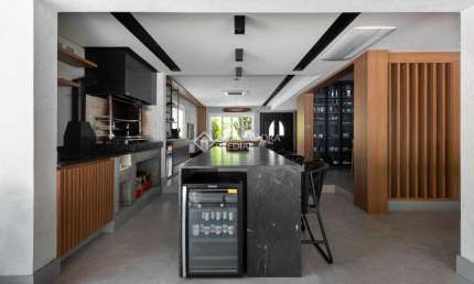 Casa em condomínio fechado com 3 quartos à venda na Avenida Edgar Pires de Castro, 540, Hípica, Porto Alegre, 295 m2 por R$ 1.899.000