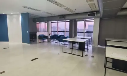 Sala comercial à venda na Rua dos Andradas, 1001, Centro Histórico, Porto Alegre, 273 m2 por R$ 649.000