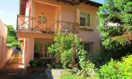 Casa com 6 quartos à venda na rua padre joão batista reus, 708, vila conceição, porto alegre, 408 m2 por r$ 1.500.000