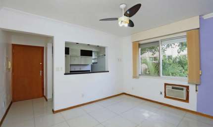 Apartamento com 1 quarto à venda na Rua Demétrio Ribeiro, 385, Centro Histórico, Porto Alegre, 45 m2 por R$ 379.000