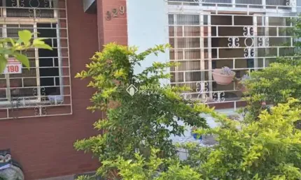 Casa com 3 quartos à venda na rua coronel villagran cabrita, 329, partenon, porto alegre, 199 m2 por r$ 530.000