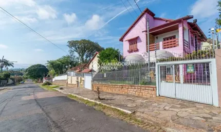 Casa em condomínio fechado com 5 quartos para alugar na Rua Januário Scalzilli, 322, Santa Tereza, Porto Alegre, 207 m2 por R$ 6.500