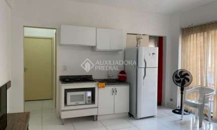 Apartamento com 2 quartos à venda na Rua Vigário José Inácio, 295, Centro Histórico, Porto Alegre, 46 m2 por R$ 260.000