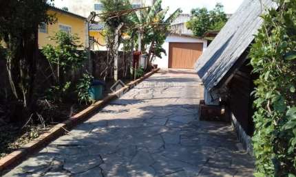 Casa em condomínio fechado com 2 quartos à venda na Travessa Chateaubriand, 102, Passo das Pedras, Porto Alegre, 84 m2 por R$ 250.000