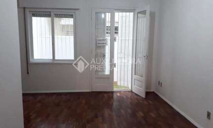 Apartamento com 1 quarto à venda na Rua Silva Só, 269, Santa Cecília, Porto Alegre, 29 m2 por R$ 160.000