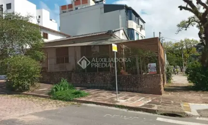 Casa com 3 quartos à venda na rua dona augusta, 476, menino deus, porto alegre, 140 m2 por r$ 425.000