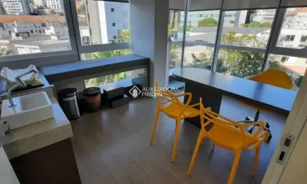 Sala comercial à venda na rua ramiro barcelos, 630, floresta, porto alegre, 90 m2 por r$ 870.000