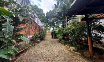 Terreno à venda na Rua Itaboraí, 1314, Jardim Botânico, Porto Alegre, 1782 m2 por R$ 5.640.000
