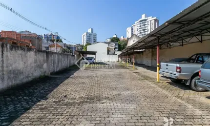 Terreno em condomínio fechado à venda na Avenida Mariland, 18, São João, Porto Alegre, 850 m2 por R$ 1.800.000