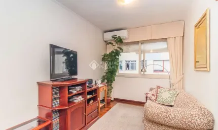 Apartamento com 2 quartos à venda na rua guilherme alves, 469, partenon, porto alegre, 61 m2 por r$ 300.000